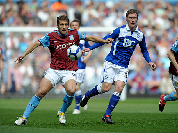 逃避不足的 逃避不足的